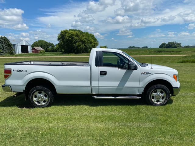 Image of Ford F-150 equipment image 3