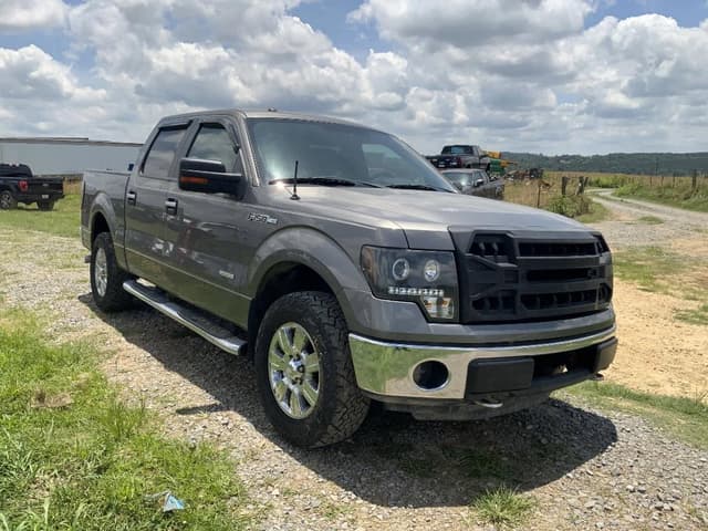 Image of Ford F-150 equipment image 2