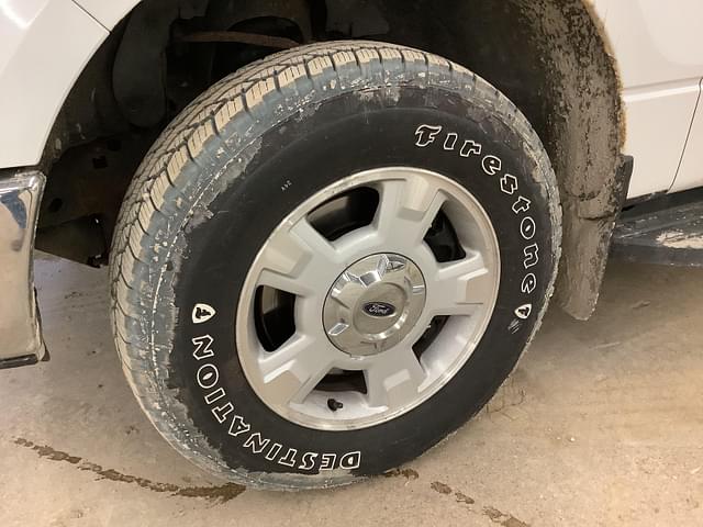 Thumbnail image Ford F-150 23