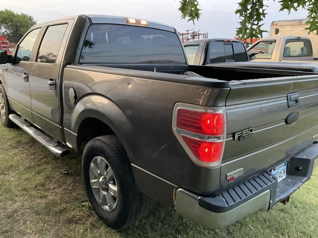 Image of Ford F-150 equipment image 4