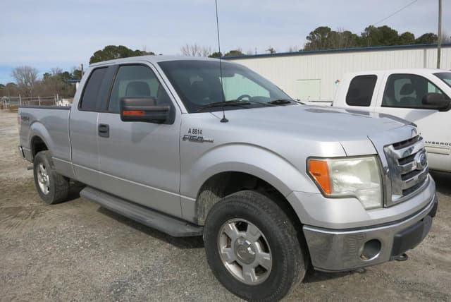 Image of Ford F-150 equipment image 1