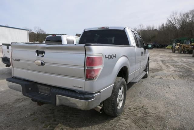 Image of Ford F-150 equipment image 2