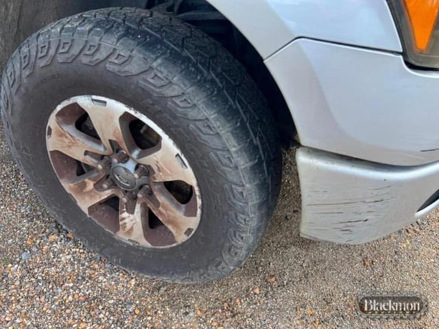Image of Ford F-150 equipment image 2