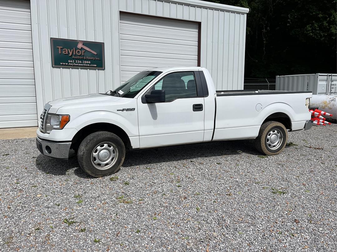Image of Ford F-150 Primary image