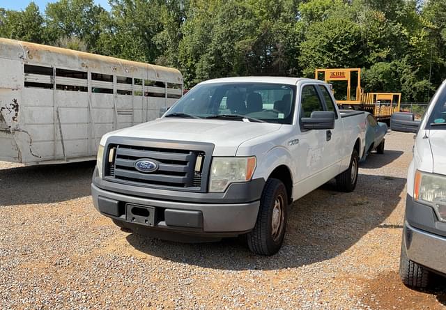 Image of Ford F-150 equipment image 2