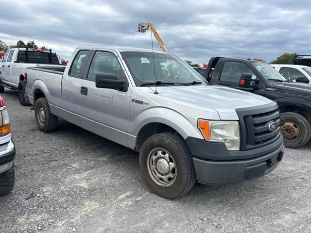 Image of Ford F-150 equipment image 2