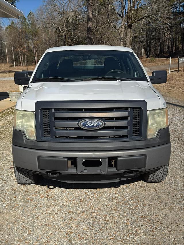 Image of Ford F-150 equipment image 4