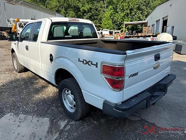 Image of Ford F-150 equipment image 2