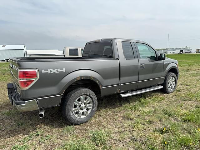 Image of Ford F-150 equipment image 4