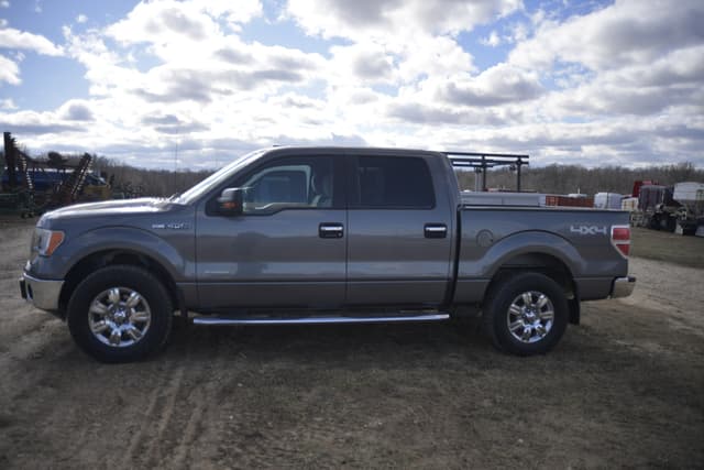 Image of Ford F-150 equipment image 1