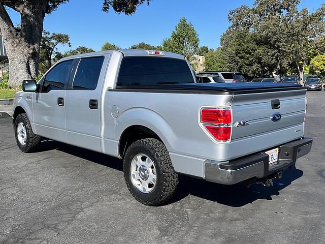 Image of Ford F-150 equipment image 2