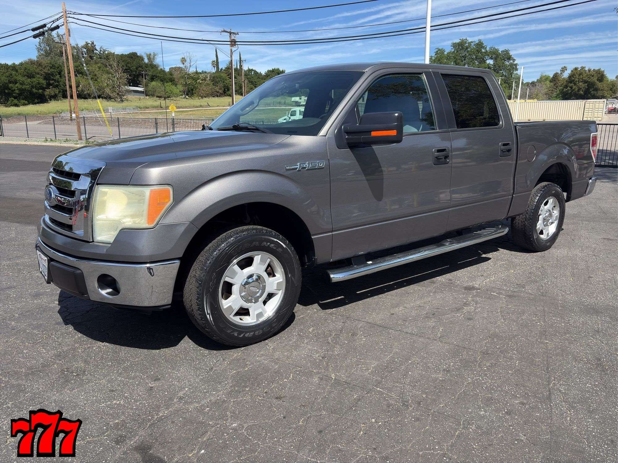 2011 Ford F-150 Equipment Image0