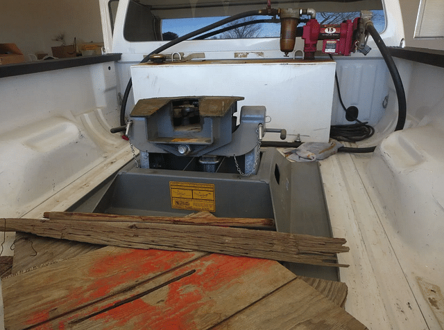 Image of Ford F-250 equipment image 2