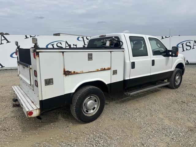 Image of Ford F-250 equipment image 4