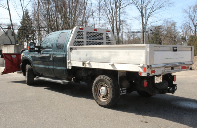 Image of Ford F-250 equipment image 1