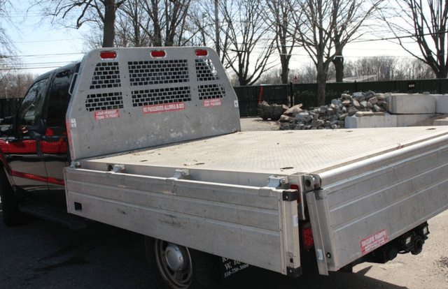 Image of Ford F-250 equipment image 3