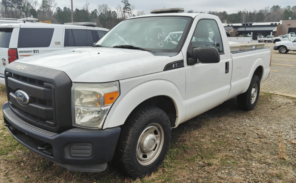 2011 Ford F-250 Equipment Image0