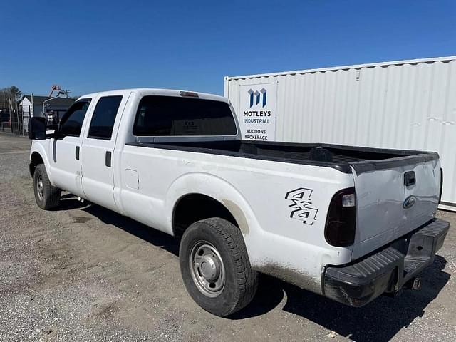 Image of Ford F-250 equipment image 1