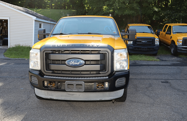 Image of Ford F-250 equipment image 1