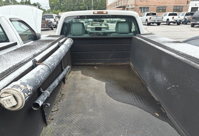 Image of Ford F-250 equipment image 3