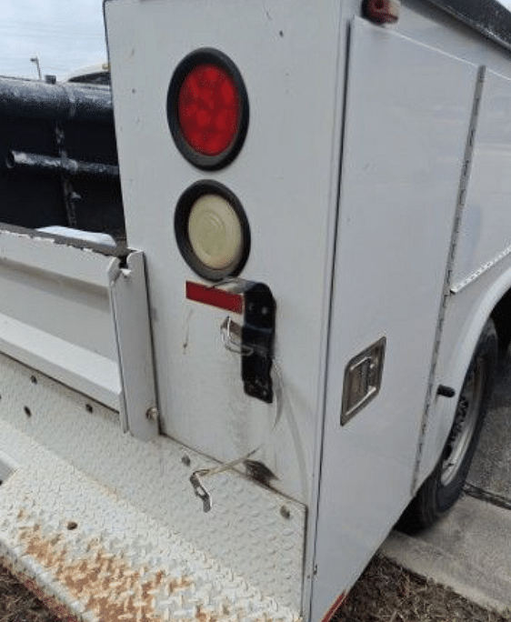 Image of Ford F-250 equipment image 4
