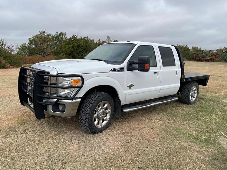 2011 Ford F-250 Equipment Image0