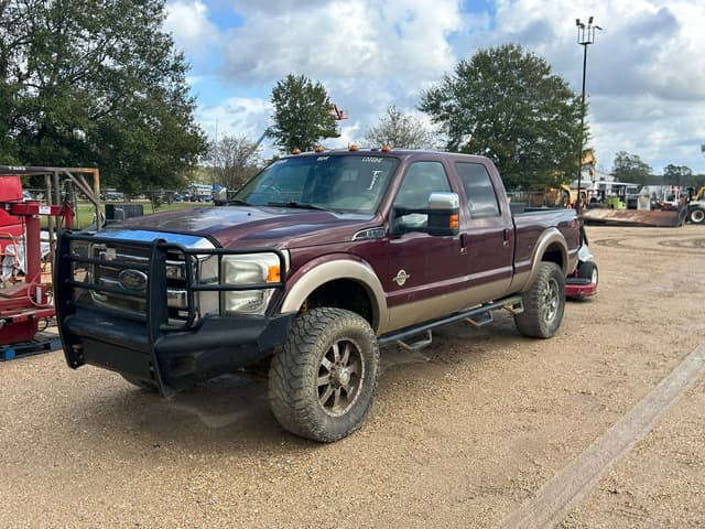 Image of Ford F-250 equipment image 1