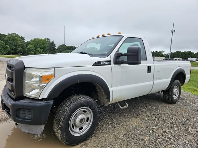 Image of Ford F-250 equipment image 2