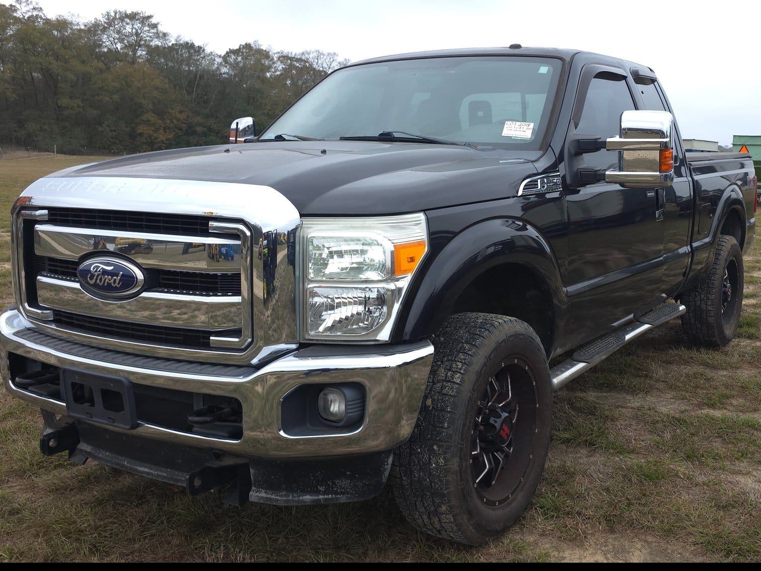 2011 Ford F-250 Equipment Image0