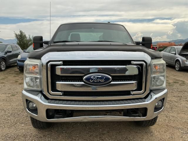Image of Ford F-250 equipment image 1