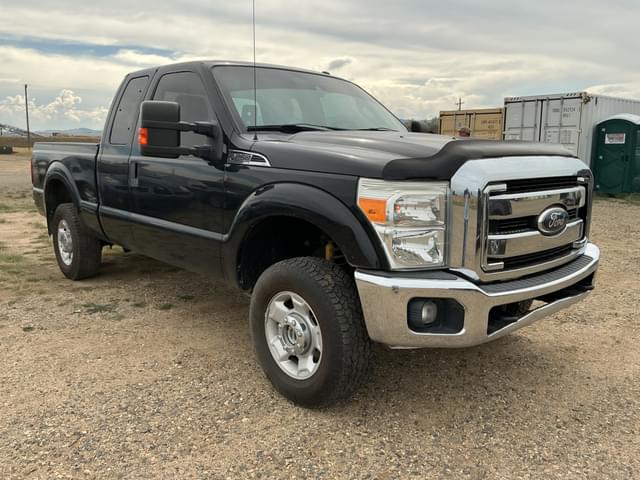 Image of Ford F-250 equipment image 2