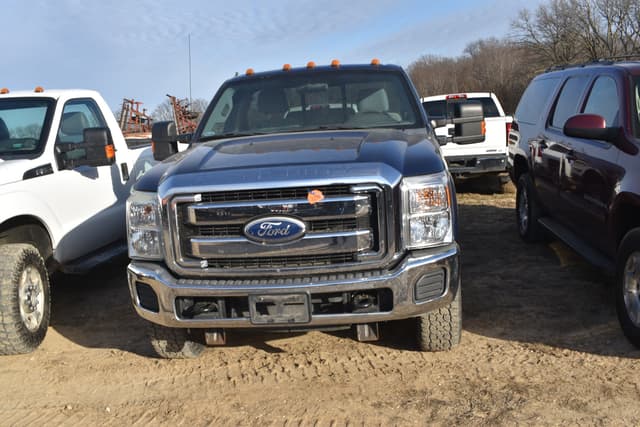 Image of Ford F-250 equipment image 1