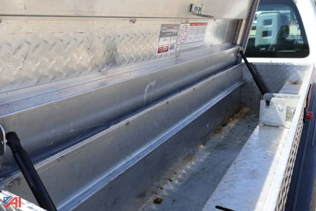 Image of Ford F-250 equipment image 4