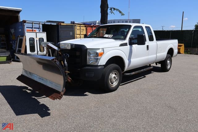 Image of Ford F-250 equipment image 1