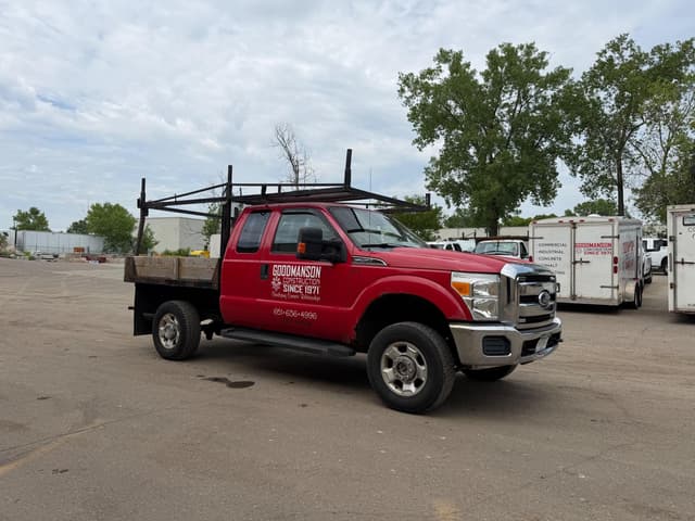 Image of Ford F-250 equipment image 1