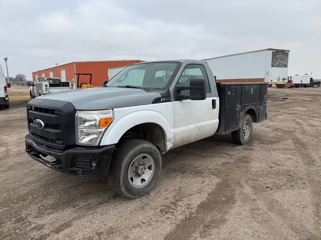 Image of Ford F-250 Primary image