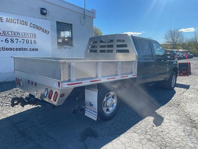 Image of Ford F-250 equipment image 3