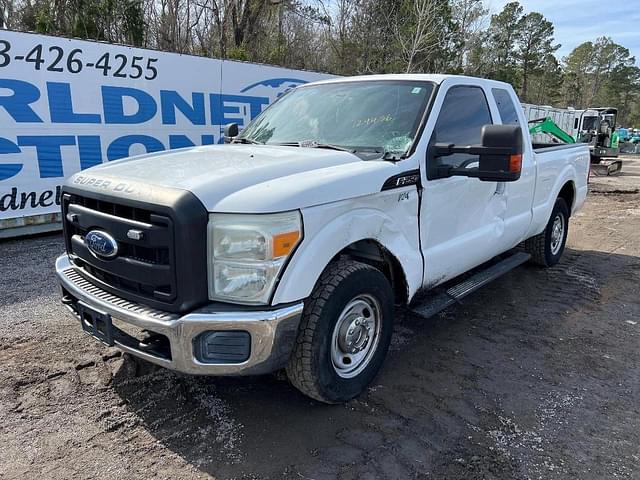 Image of Ford F-250 equipment image 1