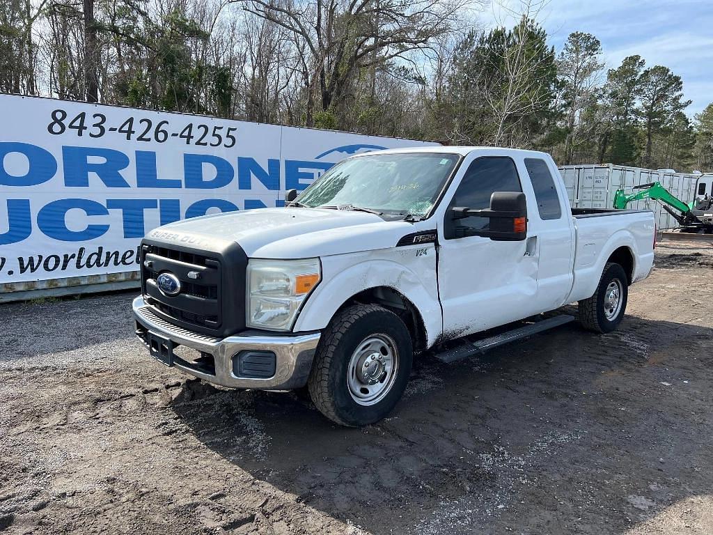 Image of Ford F-250 Primary image