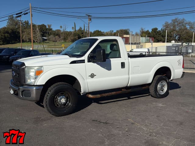 Image of Ford F-350 equipment image 1