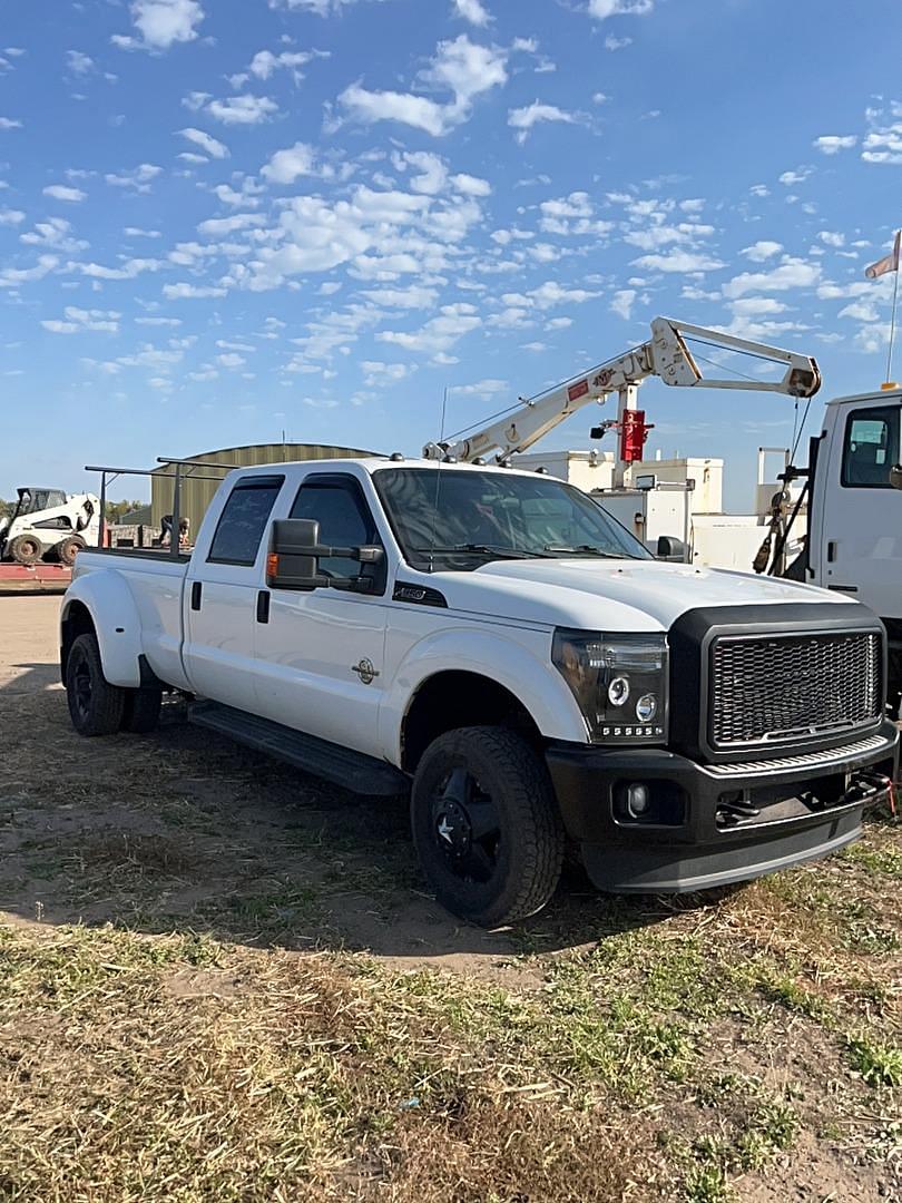 Image of Ford F-350 Primary image