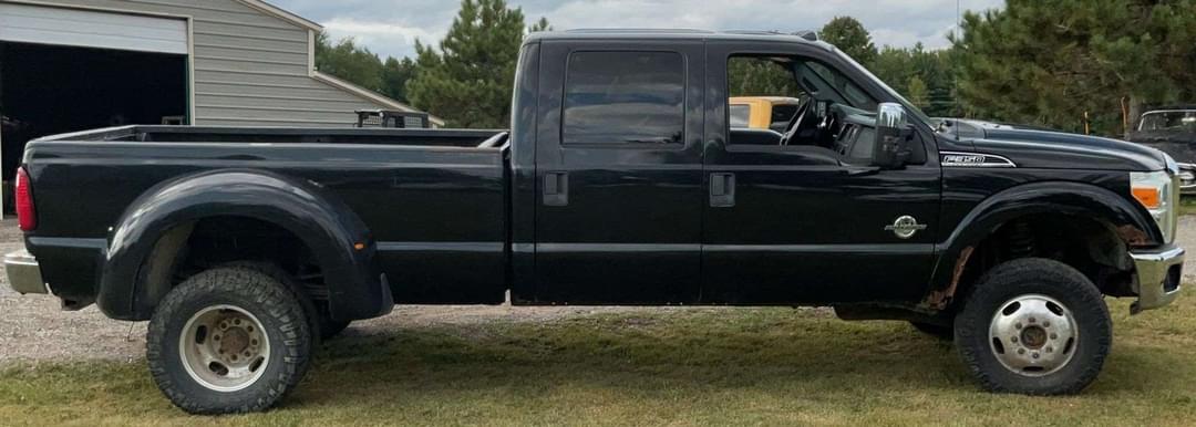 Image of Ford F-350 Primary image