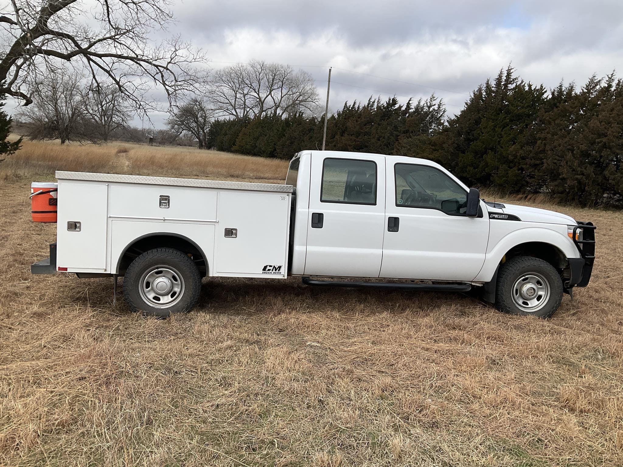 2011 Ford F-350 Equipment Image0