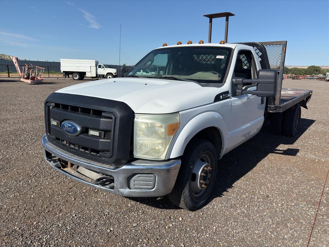 Image of Ford F-350 Primary image