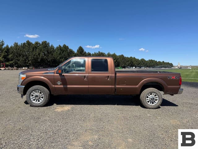 Image of Ford F-350 equipment image 1