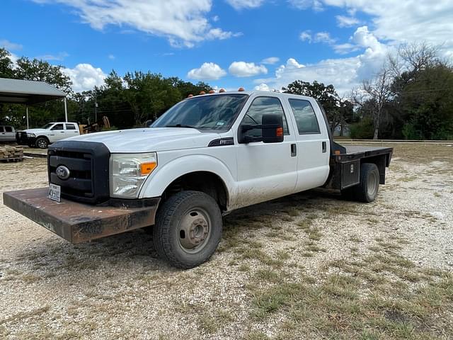 Image of Ford F-350 equipment image 1