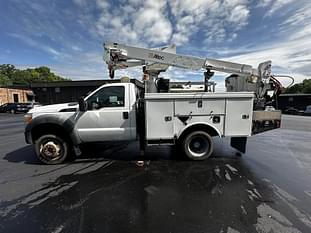 2011 Ford F-450 Equipment Image0