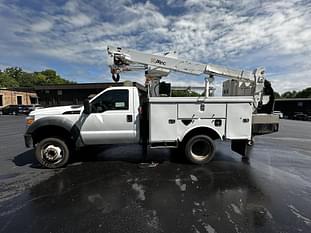2011 Ford F-450 Equipment Image0