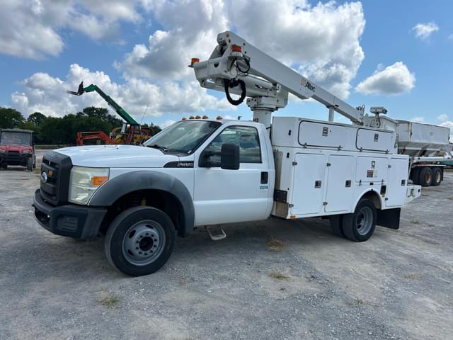 Image of Ford F-450 equipment image 1