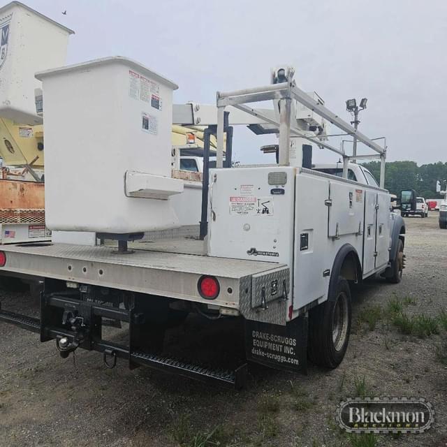 Image of Ford F-450 equipment image 1